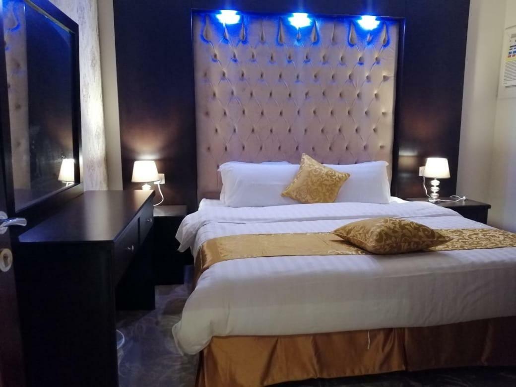 Rozana For Monthly And Yearly Rent เจดดาห์ ภายนอก รูปภาพ