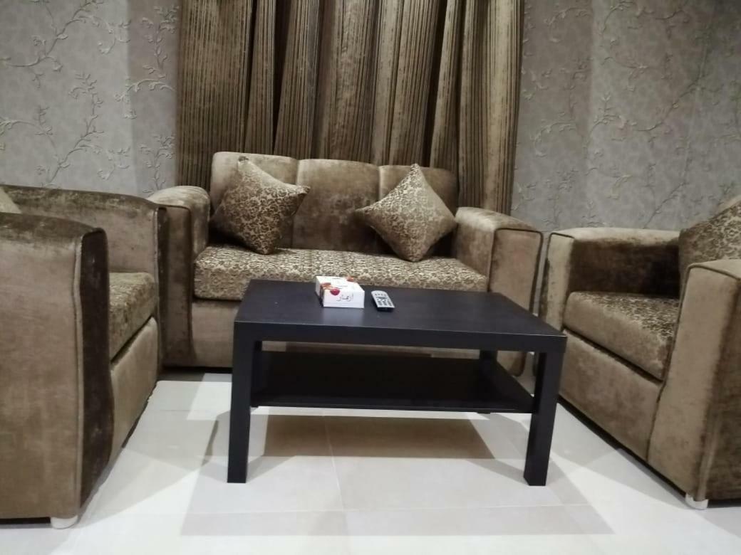 Rozana For Monthly And Yearly Rent เจดดาห์ ภายนอก รูปภาพ